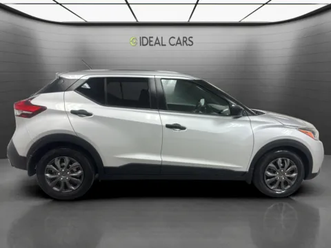 More photos of 2020 Nissan Kicks S at Ideal Cars - Main Street, AZ