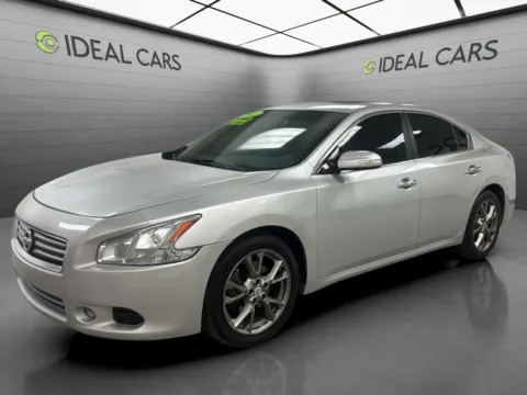 Silver 2013 Nissan Maxima 3.5 SV for sale in Mesa, AZ