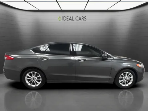 More photos of 2020 Ford Fusion SE at Ideal Cars - Main Street, AZ