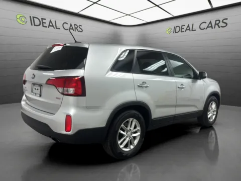 More photos of 2014 Kia Sorento LX at Ideal Cars - Main Street, AZ