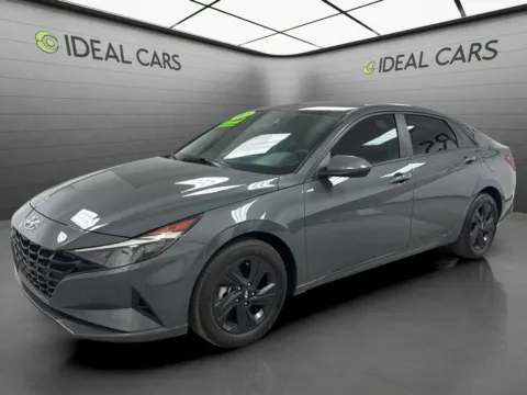 Gray 2023 Hyundai ELANTRA SEL for sale in Mesa, AZ