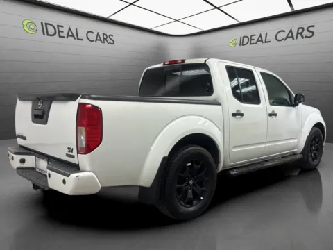 More photos of 2018 Nissan Frontier SV V6 at Ideal Cars - East Mesa (Hill), AZ