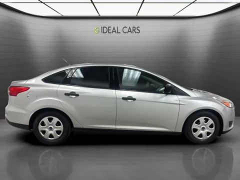 More photos of 2018 Ford Focus S at Ideal Cars - East Mesa (Hill), AZ