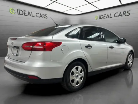 More photos of 2018 Ford Focus S at Ideal Cars - East Mesa (Hill), AZ