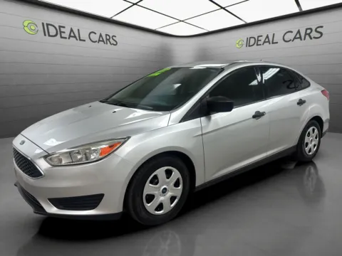 Silver 2018 Ford Focus S for sale in Mesa, AZ