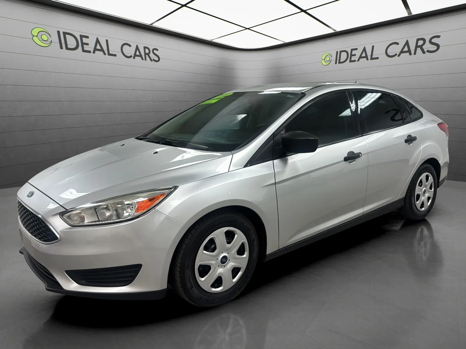 Silver 2018 Ford Focus S for sale in Mesa, AZ
