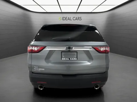 More photos of 2021 Chevrolet Traverse LS at Ideal Cars - Main Street, AZ