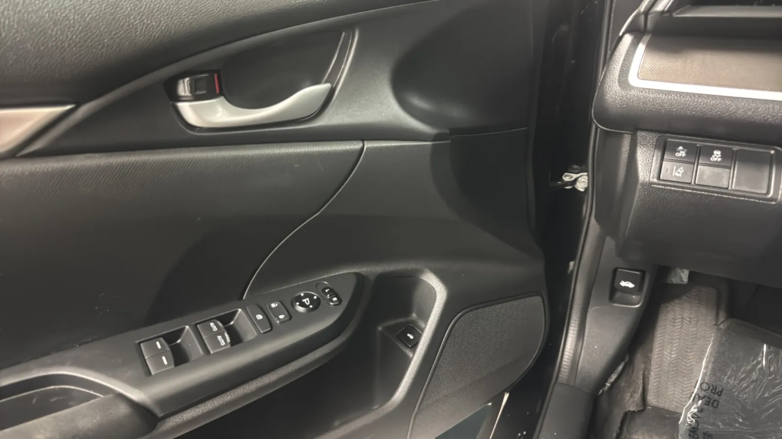 Honda Civic photo 16