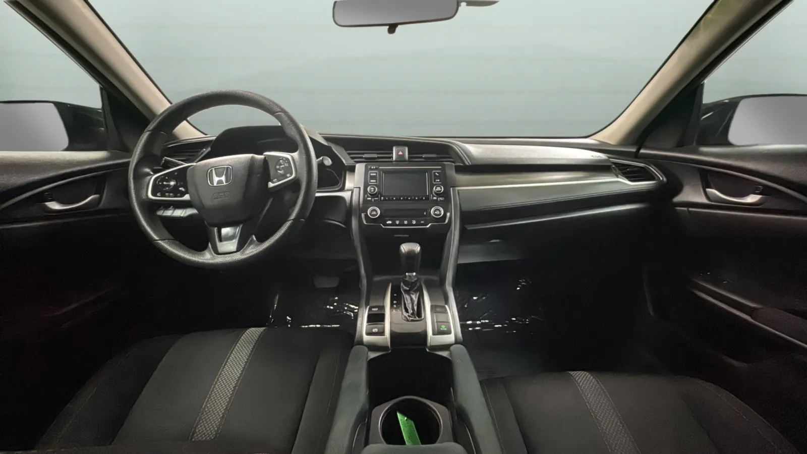 Honda Civic photo 9