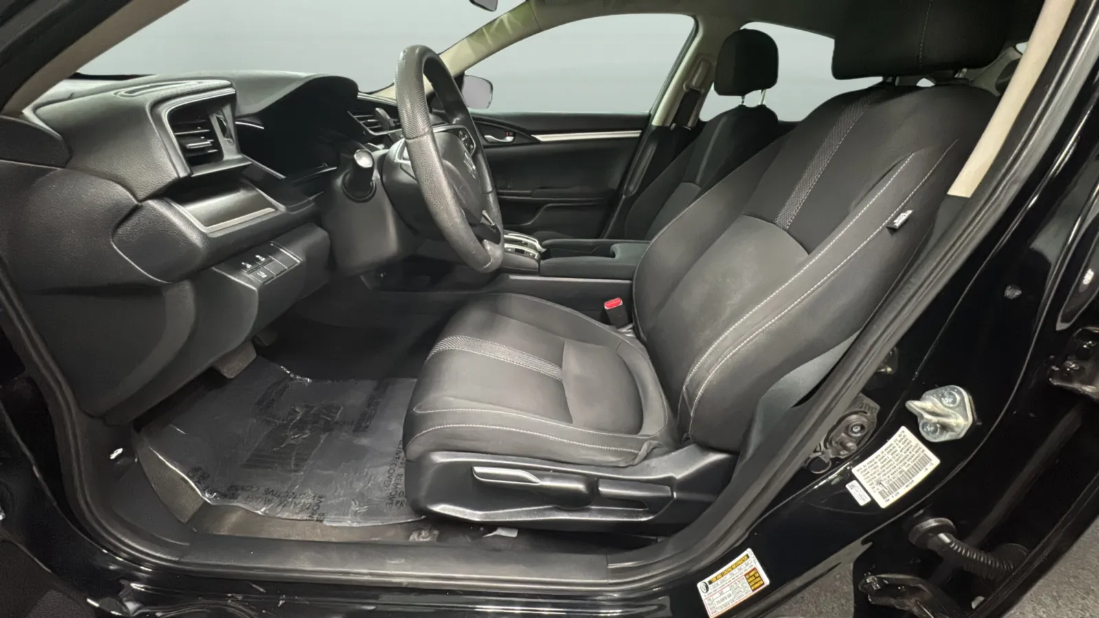 Honda Civic photo 20