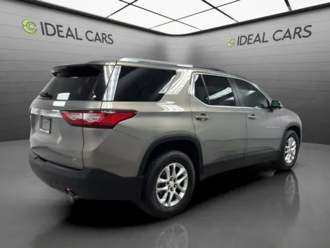 More photos of 2018 Chevrolet Traverse LT Cloth at Ideal Cars - Main Street, AZ