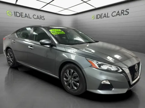 Another view of 2021 Nissan Altima 2.5 S for sale in Mesa, AZ at Ideal Cars - Main Street