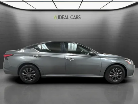 More photos of 2021 Nissan Altima 2.5 S at Ideal Cars - Main Street, AZ
