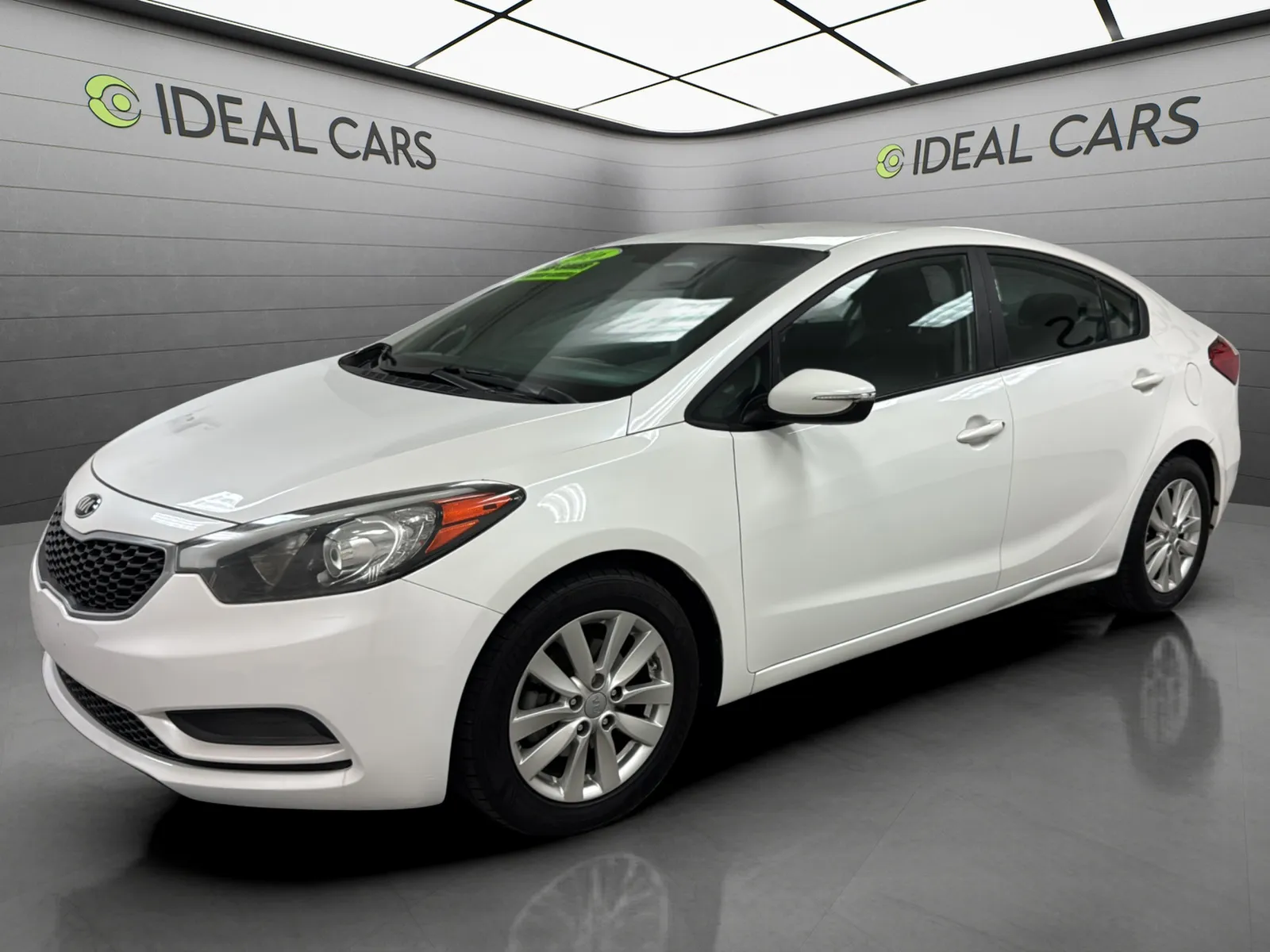 White 2016 Kia Forte LX for sale in Mesa, AZ