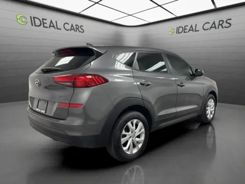 More photos of 2021 Hyundai TUCSON SE at Ideal Cars - Main Street, AZ