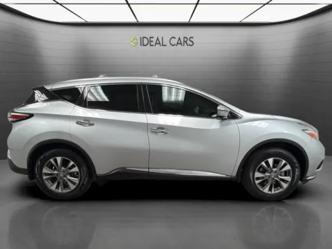 More photos of 2017 Nissan Murano SL at Ideal Cars - Main Street, AZ