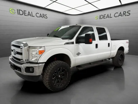 White 2016 Ford F-250 Super Duty XLT for sale in Mesa, AZ