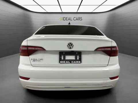 More photos of 2019 Volkswagen Jetta R-Line at Ideal Cars - Main Street, AZ