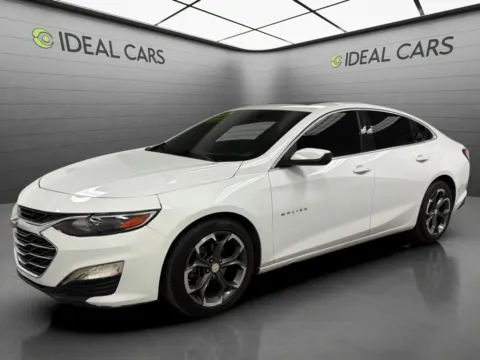 White 2022 Chevrolet Malibu LT for sale in Mesa, AZ