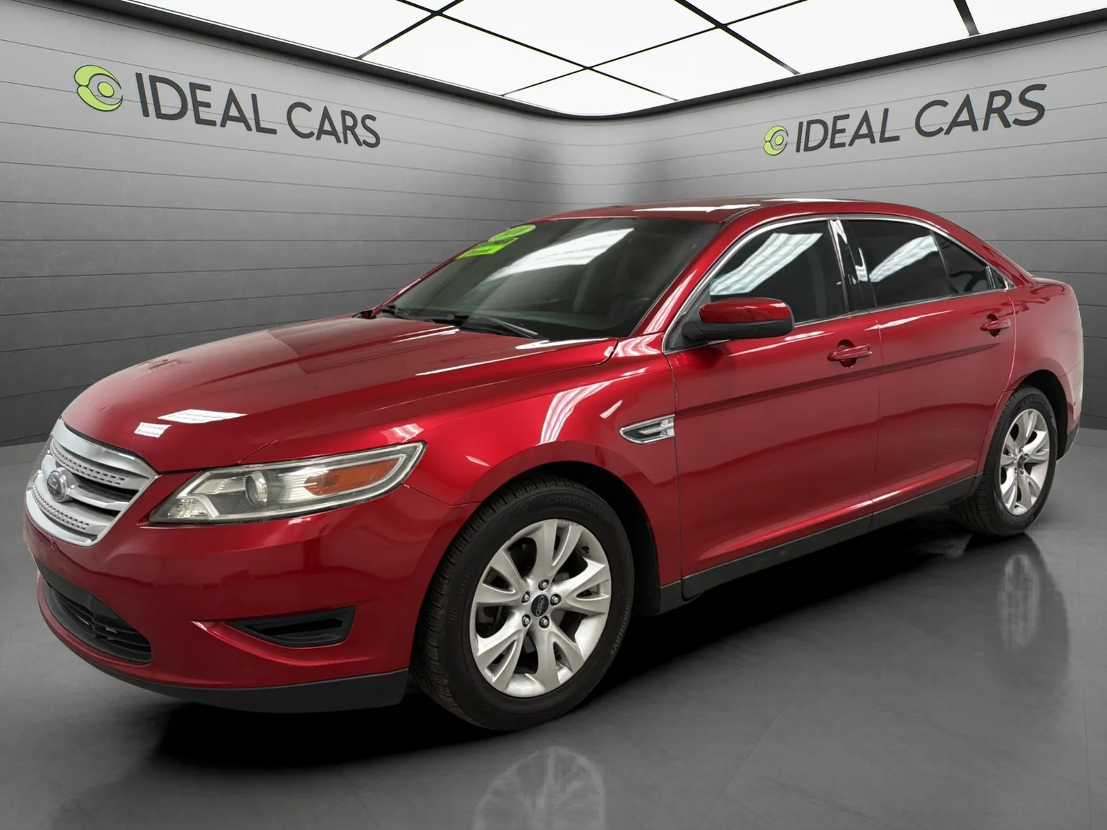 Red 2010 Ford Taurus SEL for sale in Mesa, AZ