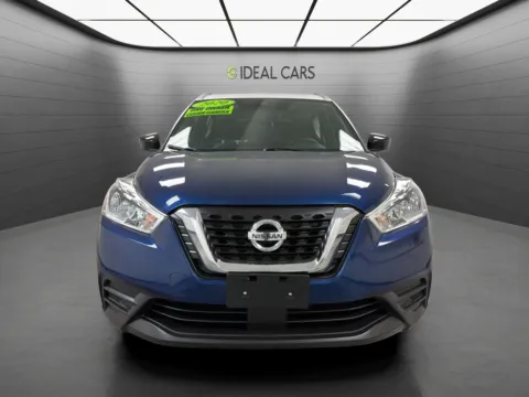 Photos of 2020 Nissan Kicks SV for sale in Mesa, AZ at Ideal Cars - Main Street