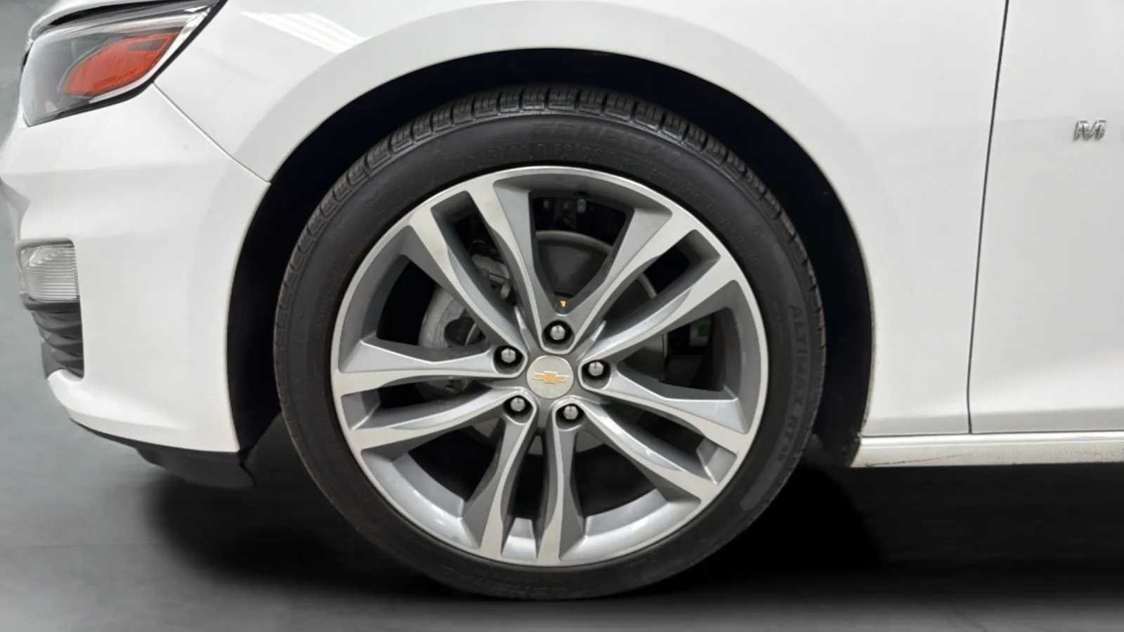 Chevrolet Malibu photo 25