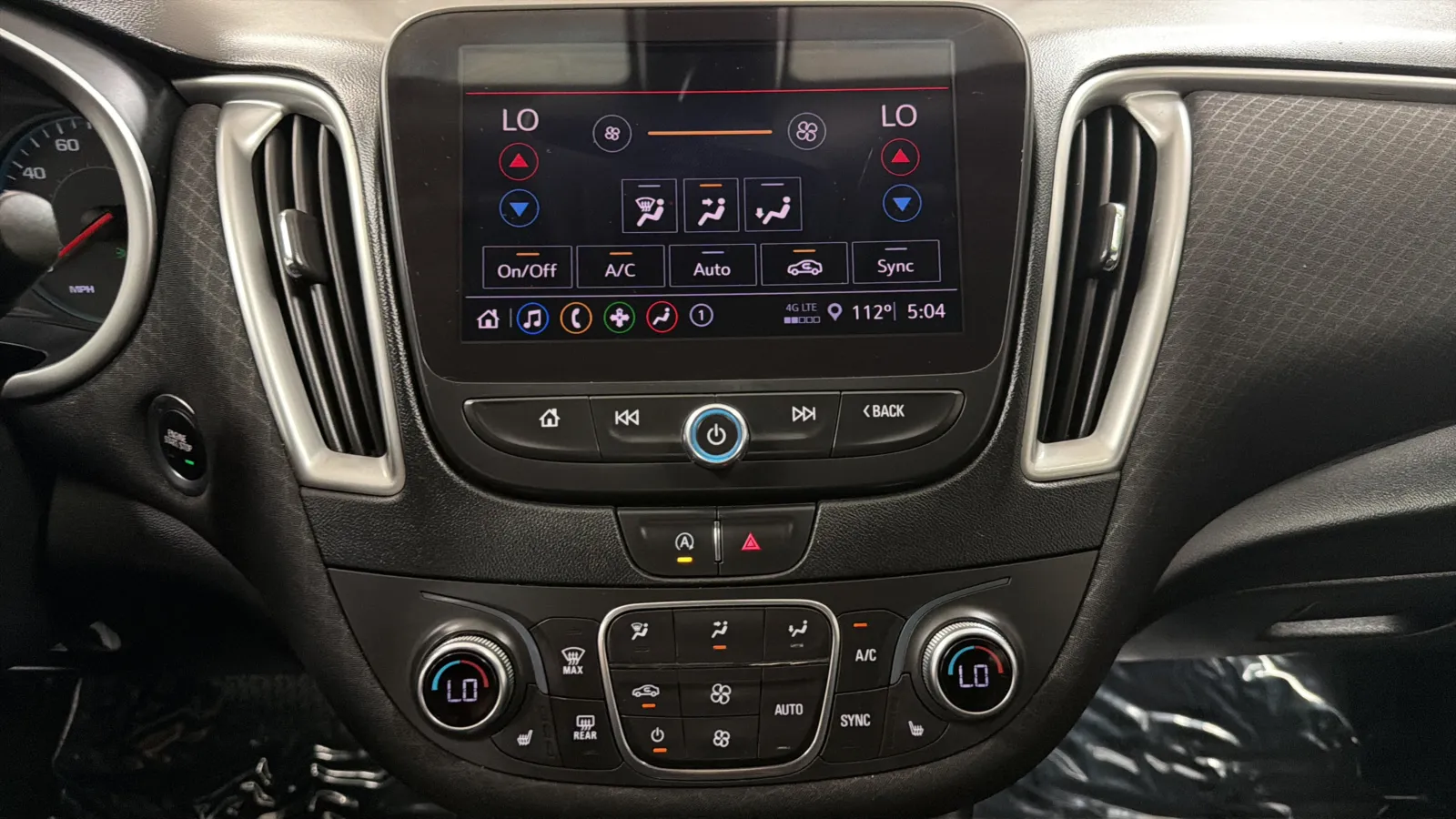 Chevrolet Malibu photo 15