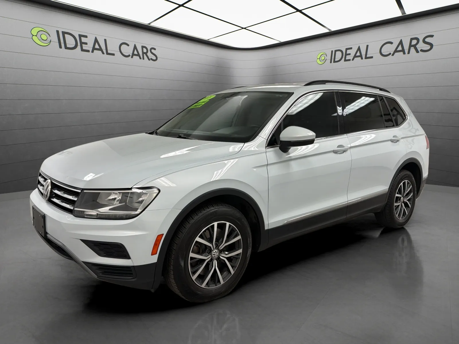 White 2018 Volkswagen Tiguan 2.0T SE 4Motion for sale in Mesa, AZ