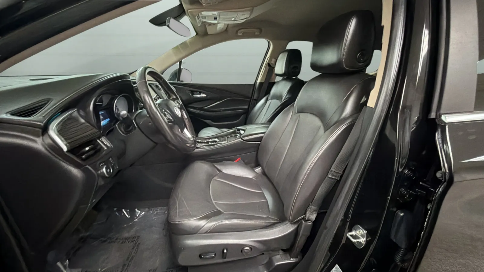 Buick Envision photo 18