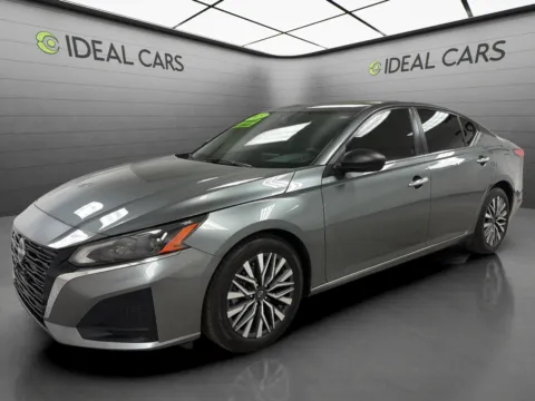 Gray 2023 Nissan Altima 2.5 SV for sale in Mesa, AZ
