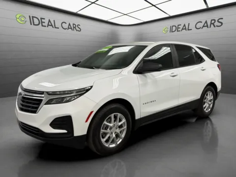 White 2024 Chevrolet Equinox LS for sale in Mesa, AZ