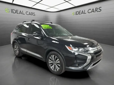 Another view of 2019 Mitsubishi Outlander SEL for sale in Mesa, AZ at Ideal Cars - Main Street