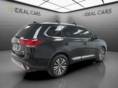 More photos of 2019 Mitsubishi Outlander SEL at Ideal Cars - Main Street, AZ