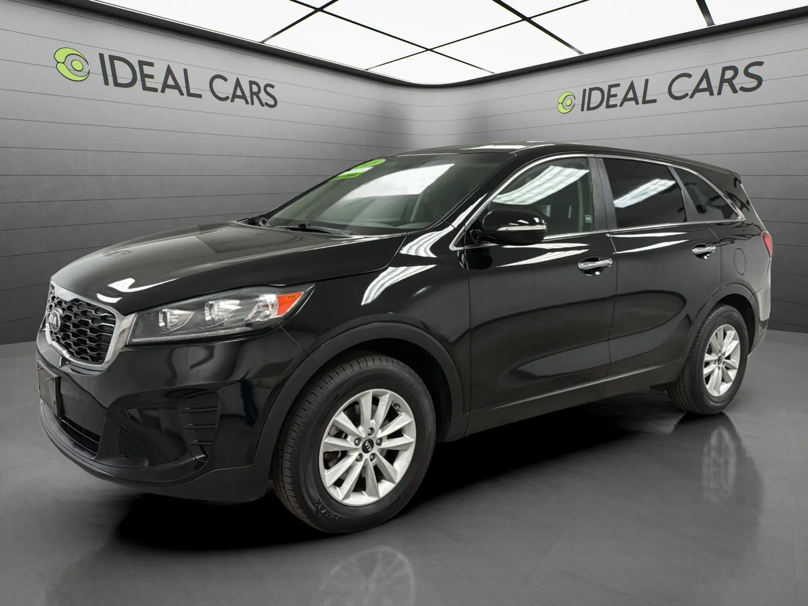 Black 2019 Kia Sorento L for sale in Mesa, AZ