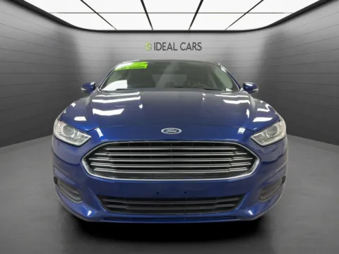 Photos of 2016 Ford Fusion SE for sale in Mesa, AZ at Ideal Cars - Main Street