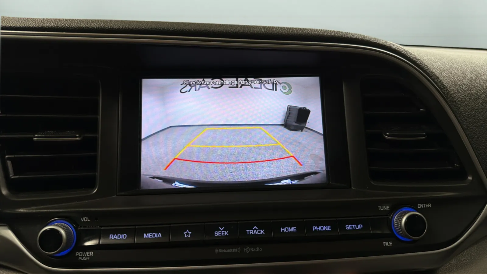 Hyundai Elantra photo 13