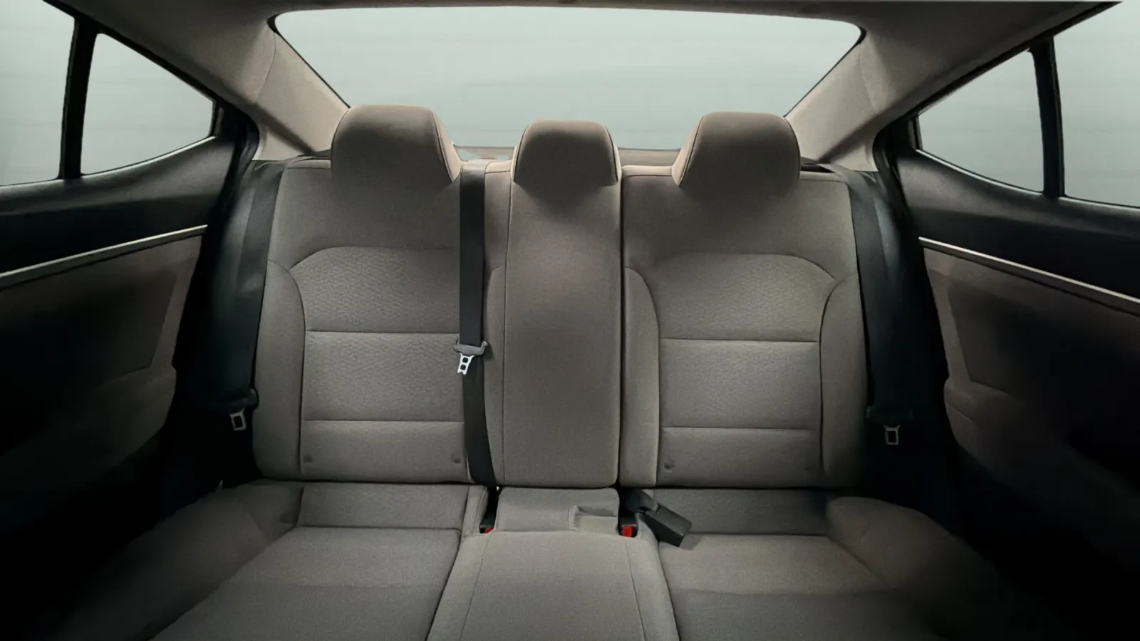 Hyundai Elantra photo 17