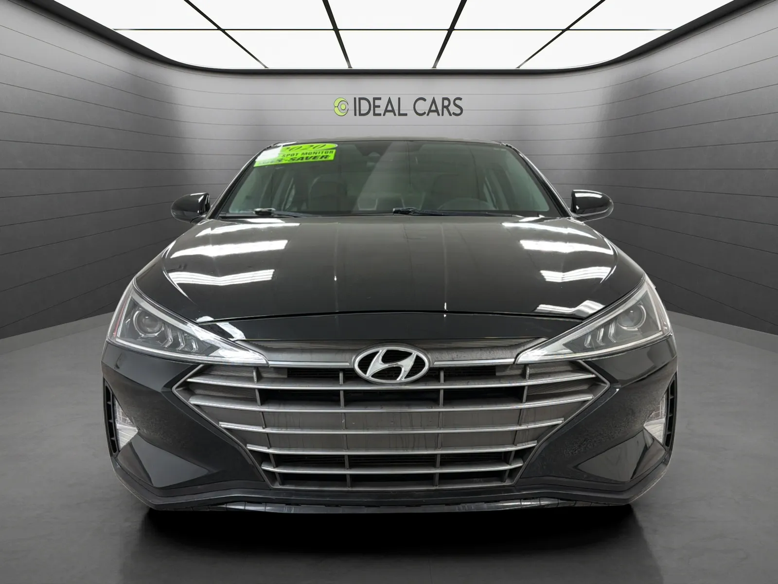 Hyundai Elantra photo 8