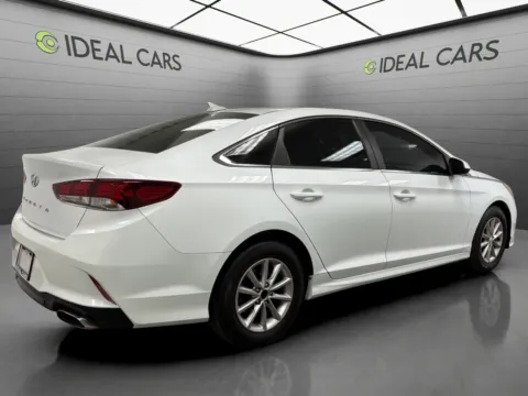 More photos of 2019 Hyundai SONATA SE at Ideal Cars - Main Street, AZ