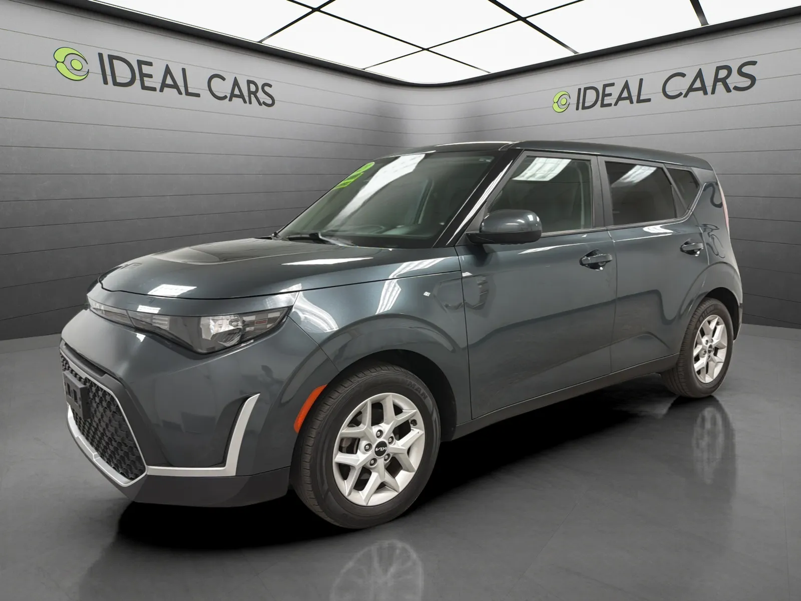 Gray 2023 Kia Soul LX for sale in Mesa, AZ