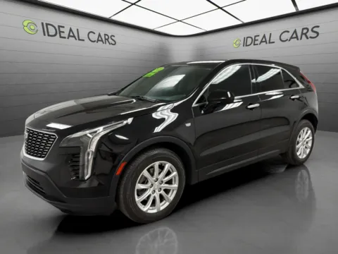 Black 2020 Cadillac XT4 Luxury for sale in Mesa, AZ