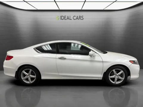 More photos of 2015 Honda Accord EX at Ideal Cars - Main Street, AZ