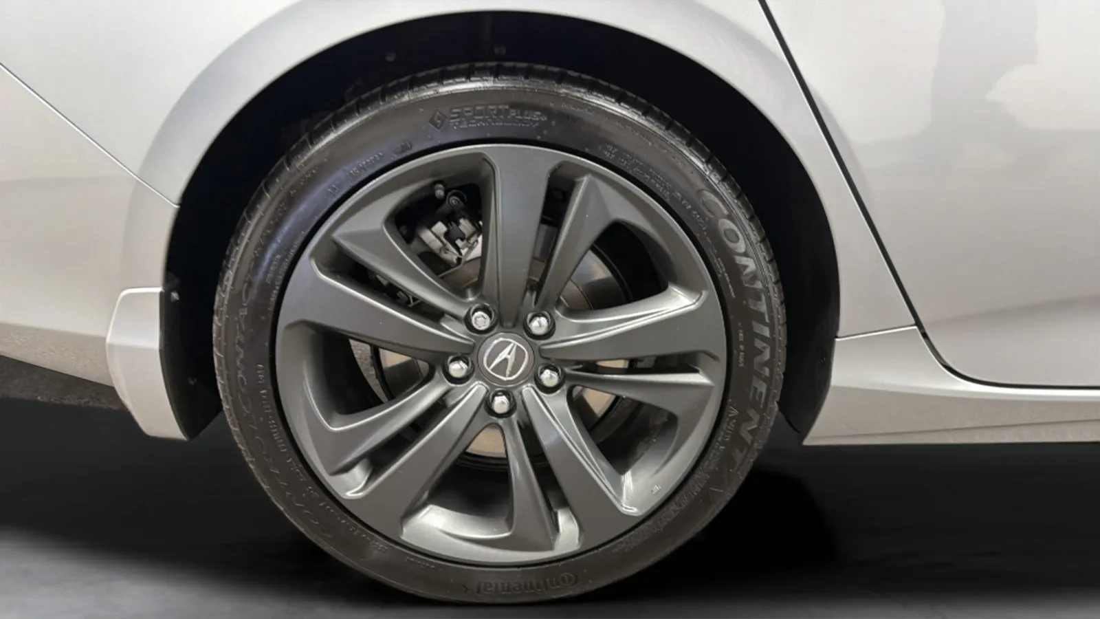 Acura TLX photo 24