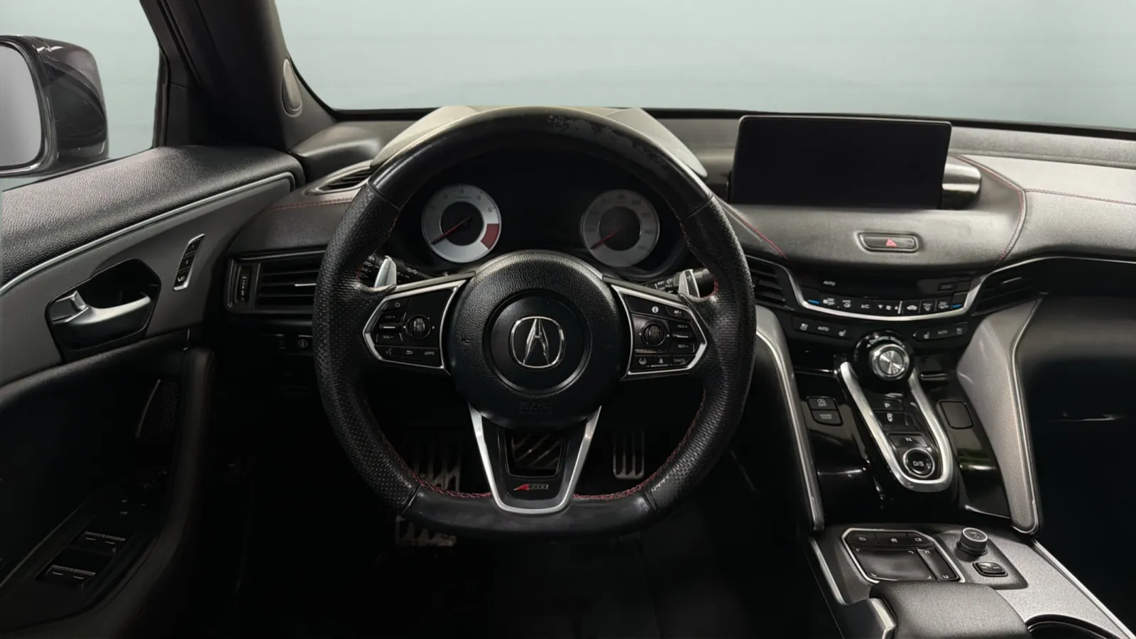 Acura TLX photo 10
