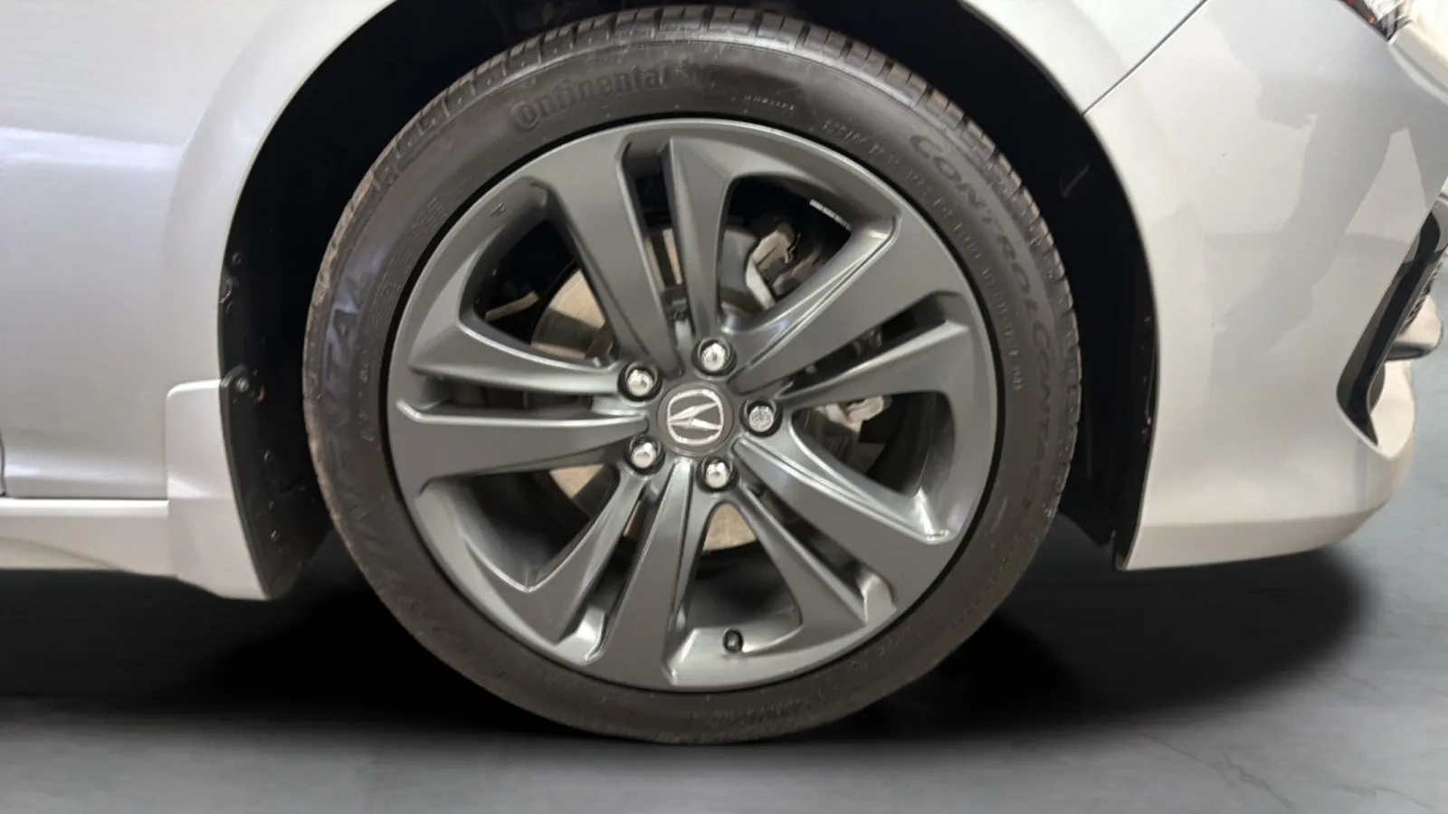 Acura TLX photo 25