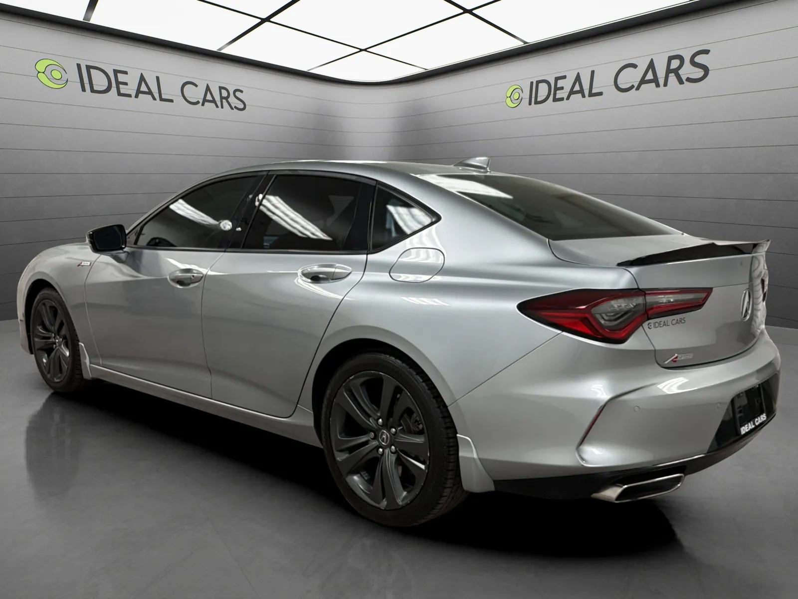 Acura TLX photo 7