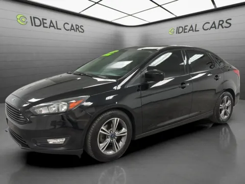Black 2018 Ford Focus SE for sale in Mesa, AZ
