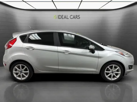 More photos of 2016 Ford Fiesta SE at Ideal Cars - Main Street, AZ