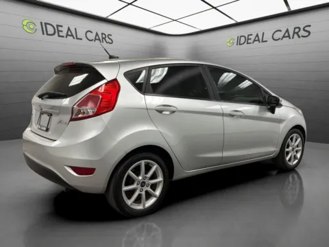 More photos of 2016 Ford Fiesta SE at Ideal Cars - Main Street, AZ