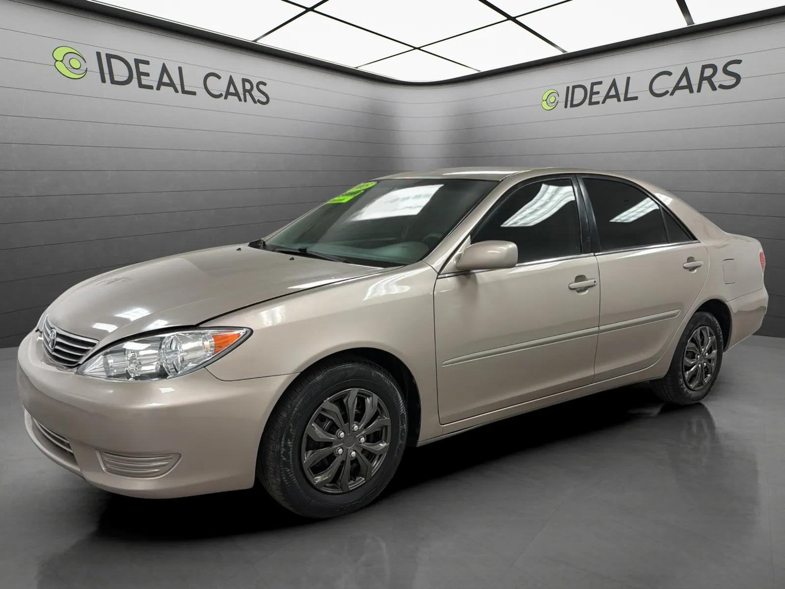2005 Toyota Camry LE for sale in Mesa, AZ